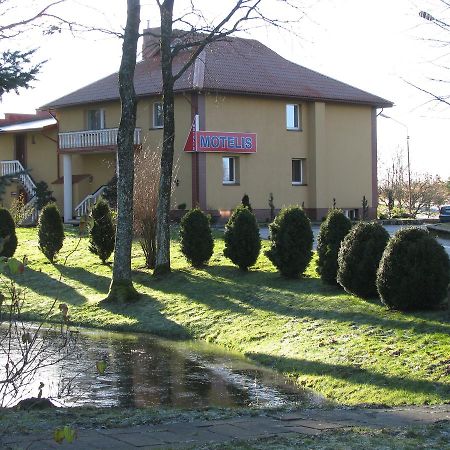 Motel Piligrimo Uzeiga Kadares Esterno foto